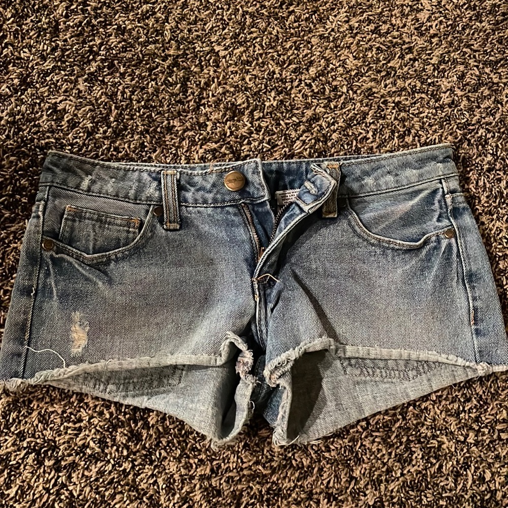 Liberty wins size 3